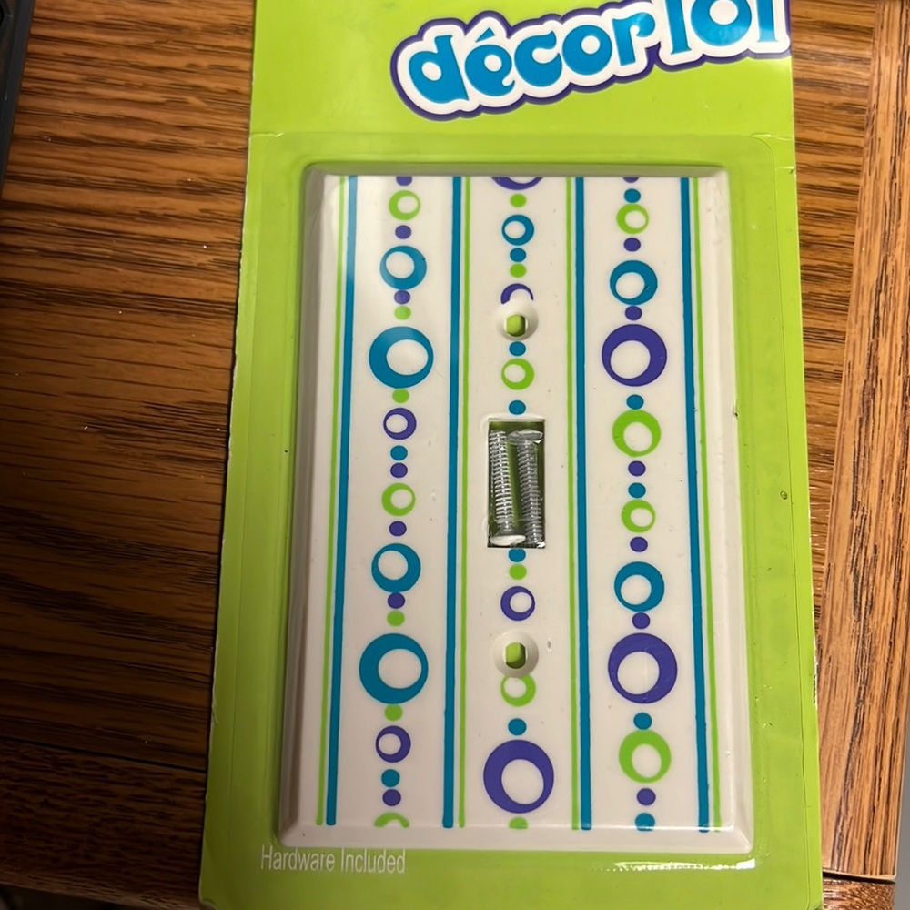 Switch plate cover